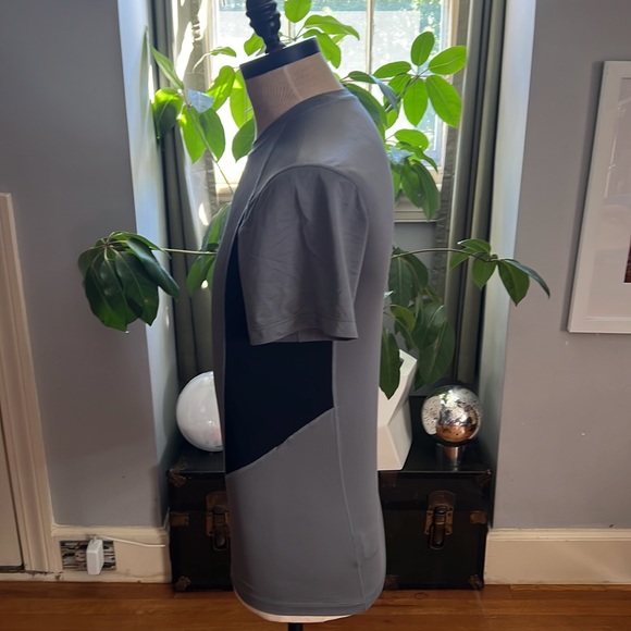 Mountain Hard Wear Size Medium Gray/Black - Picture 4 of 9